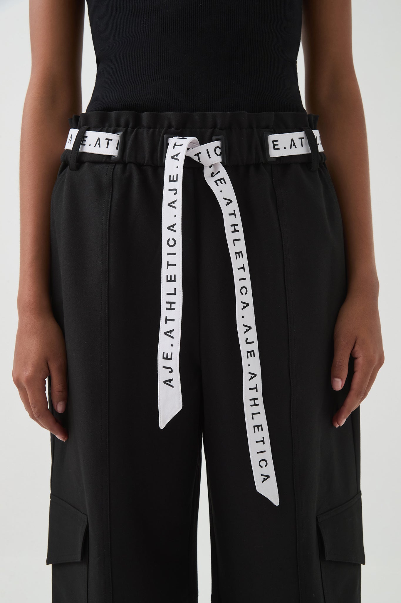 Logo Belted Pant 512