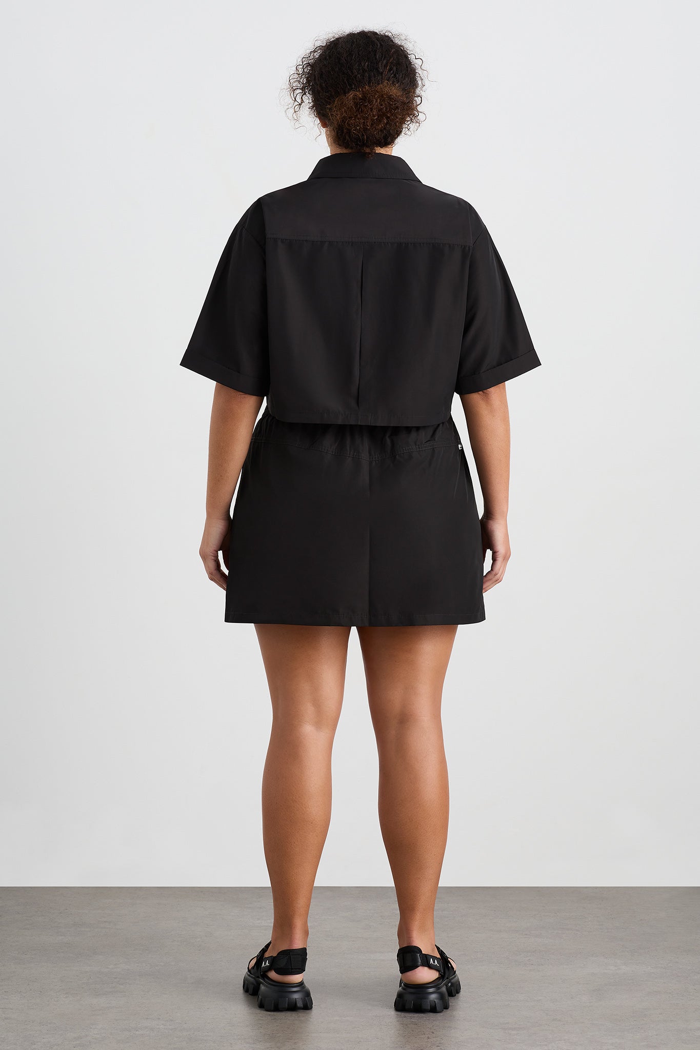 size: 16