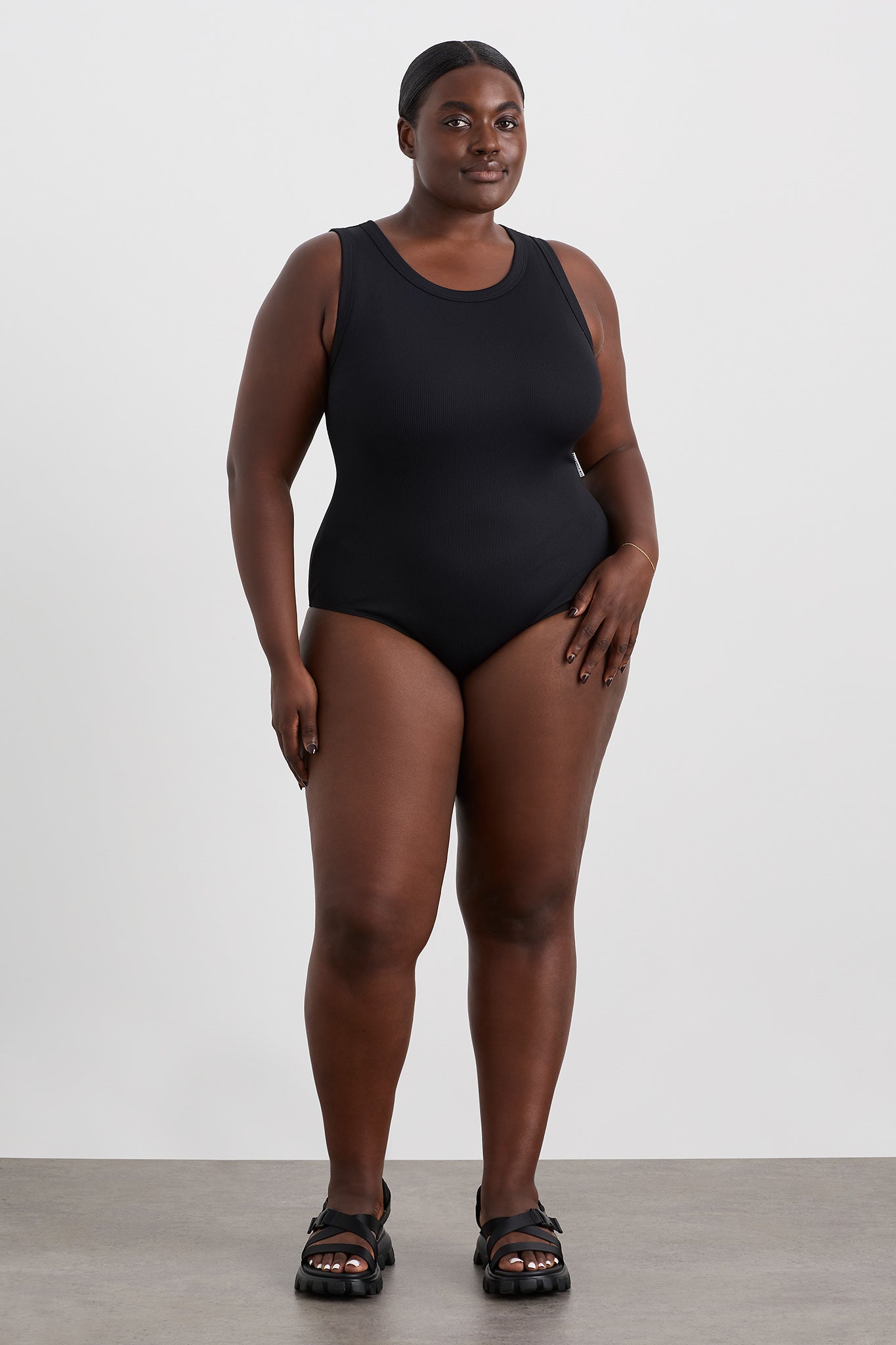 size: 16