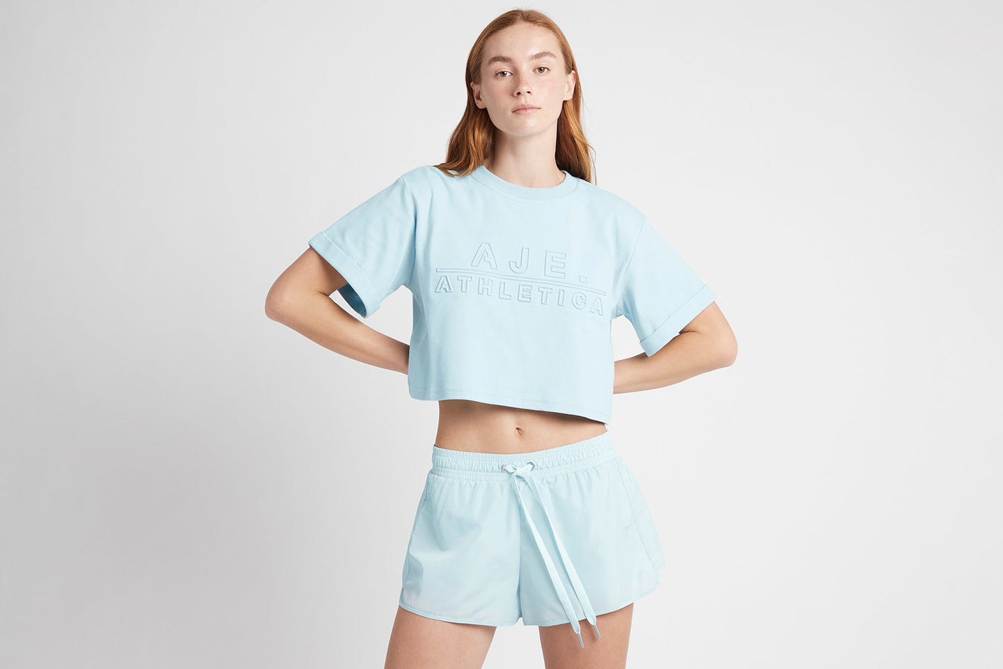 Cropped Embossed Classic Logo T-Shirt 105