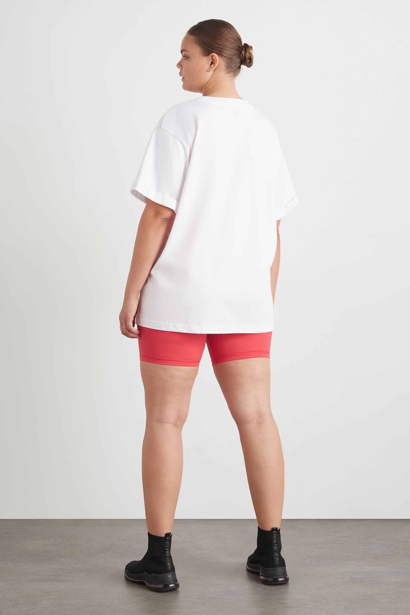 size: 16