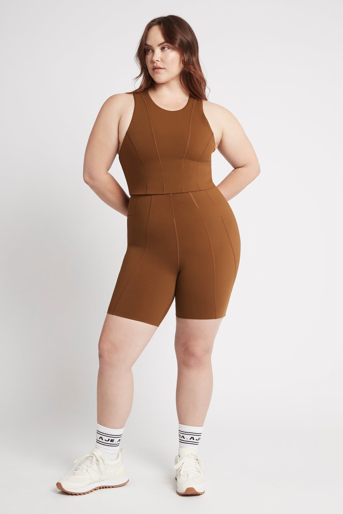 size: 16
