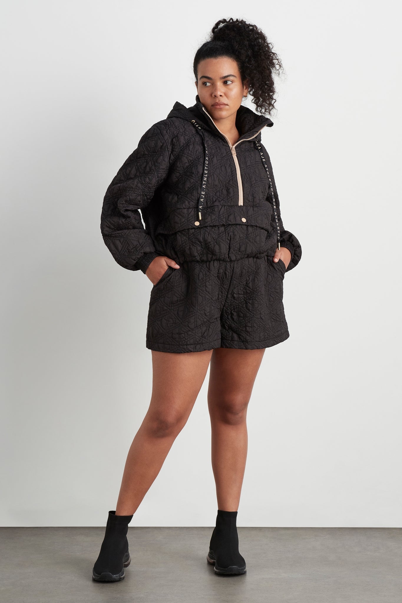 size: 16