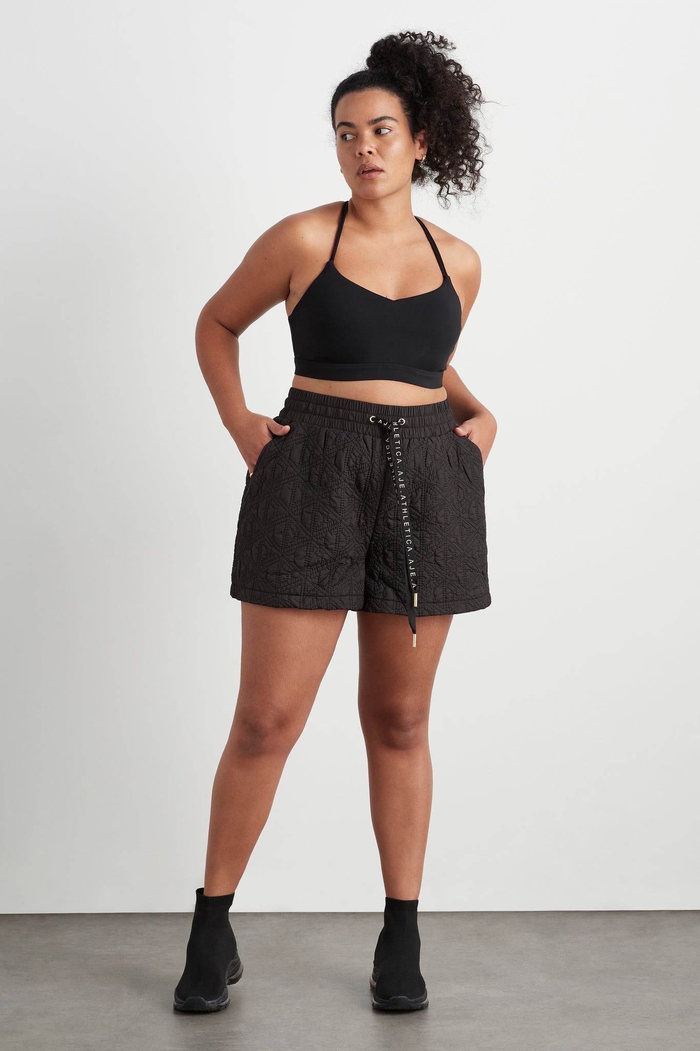 size: 16
