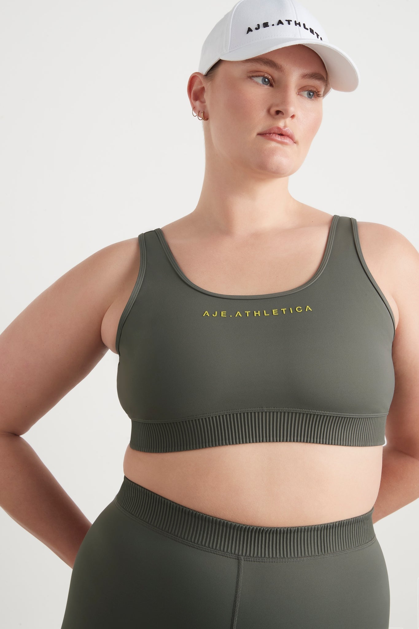 Size: 16