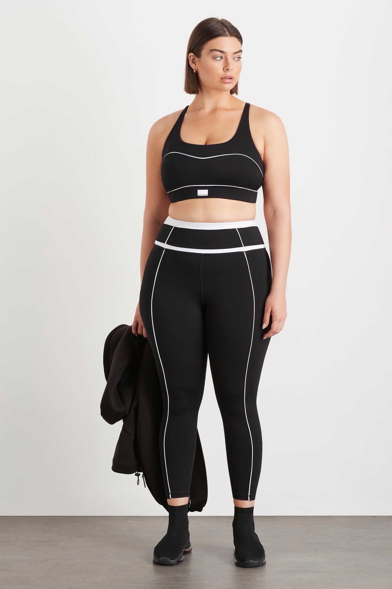 size: 16