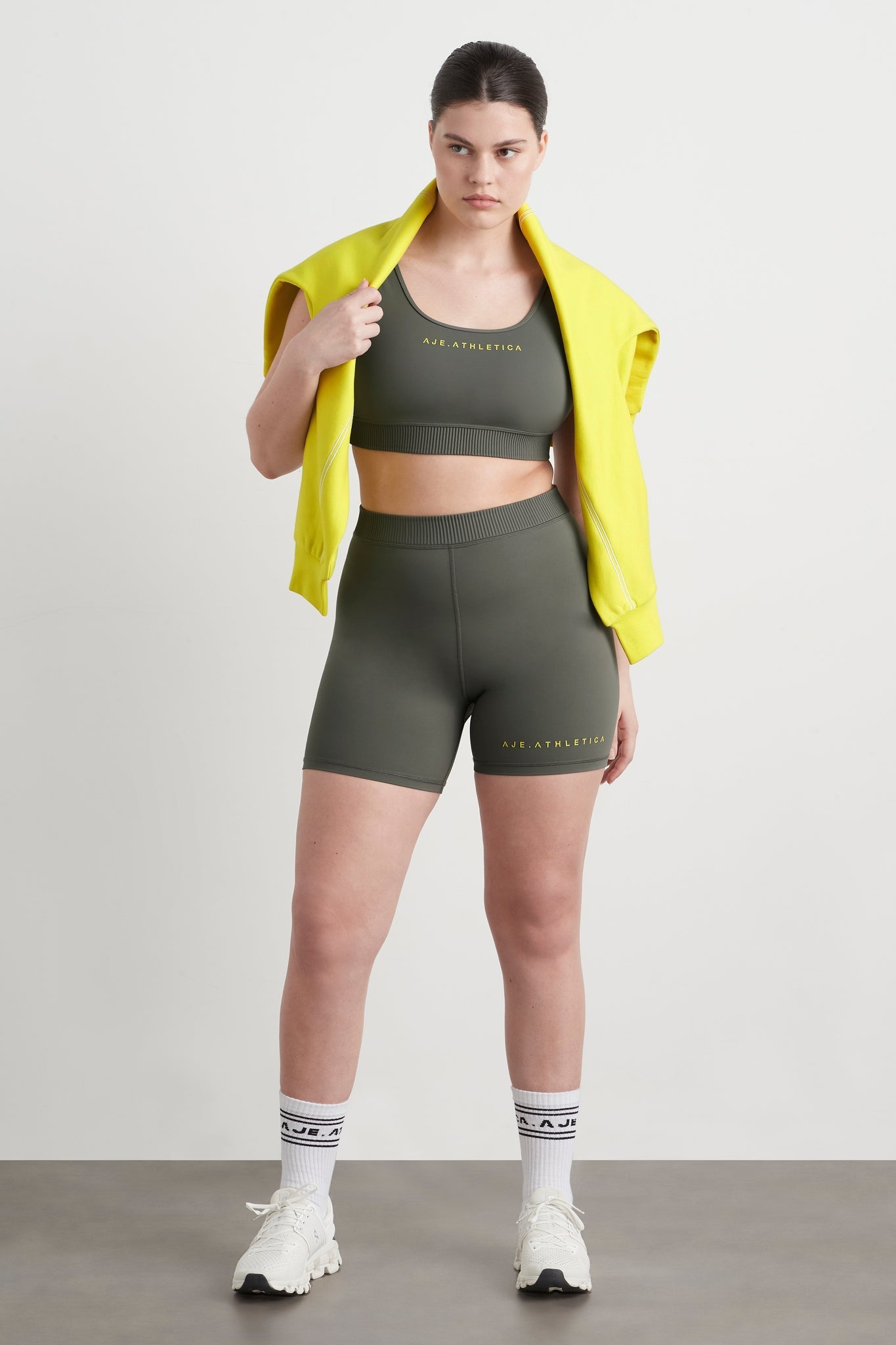 Size: 12