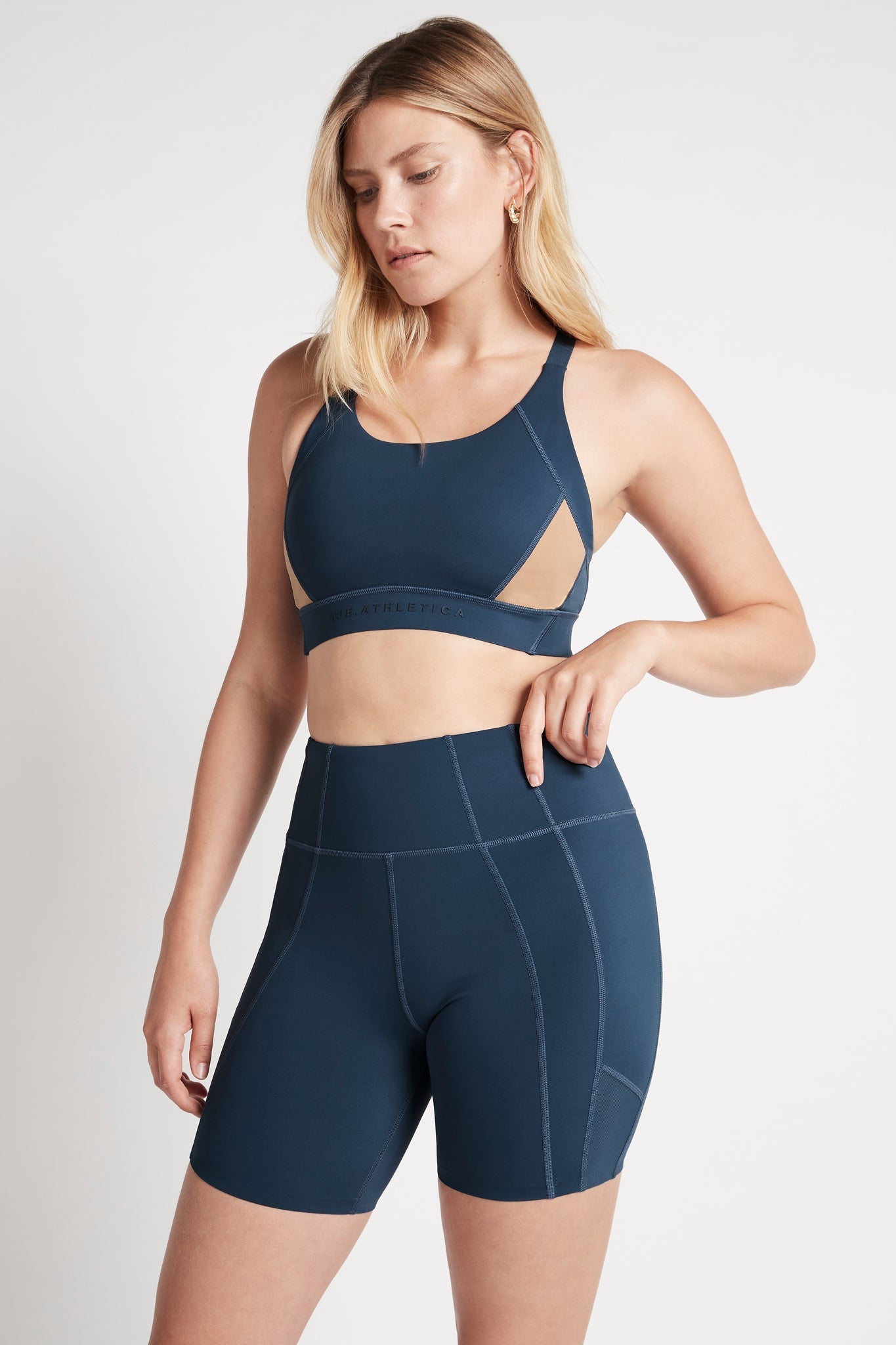 size: 12