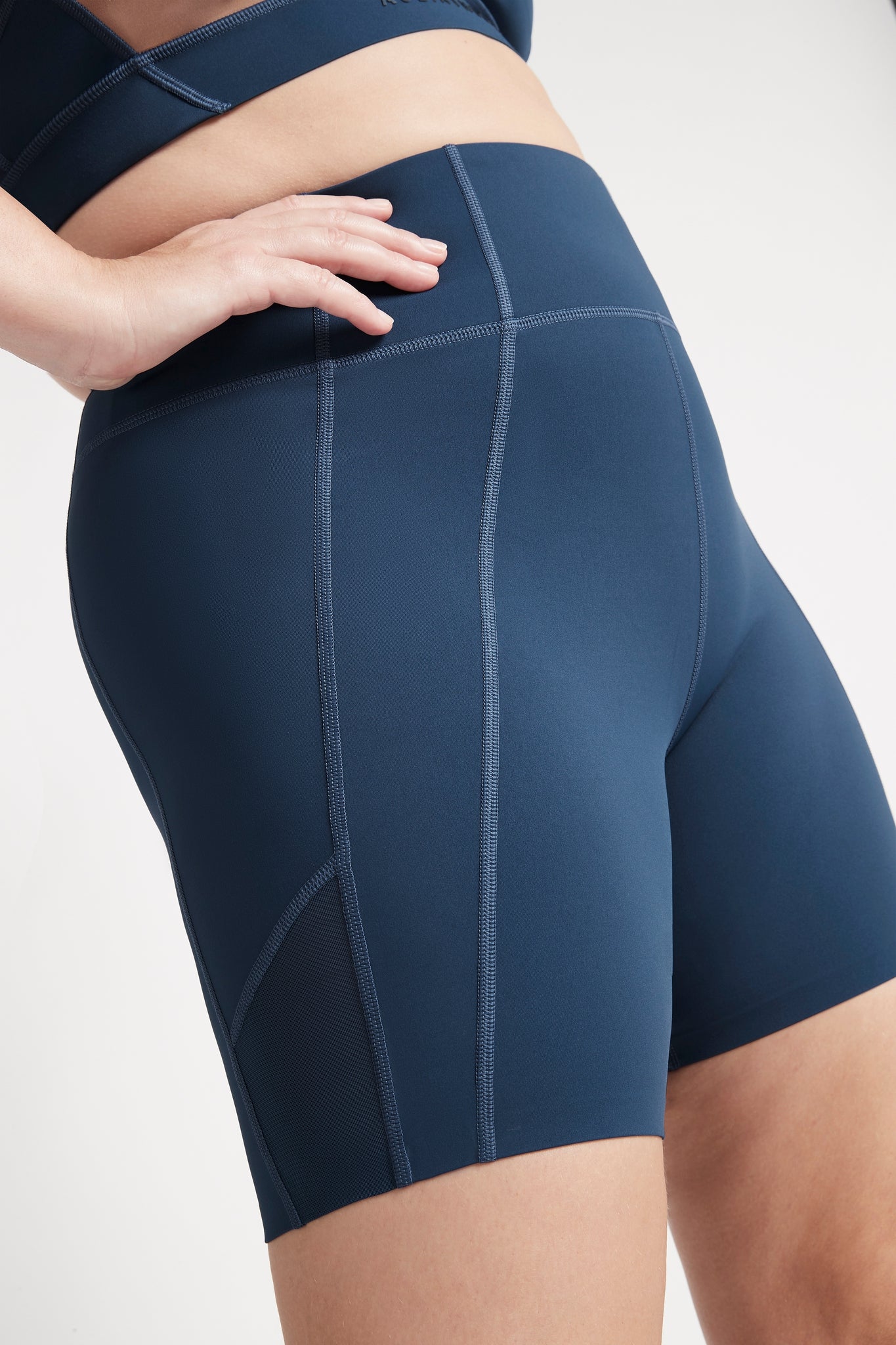 size: 16