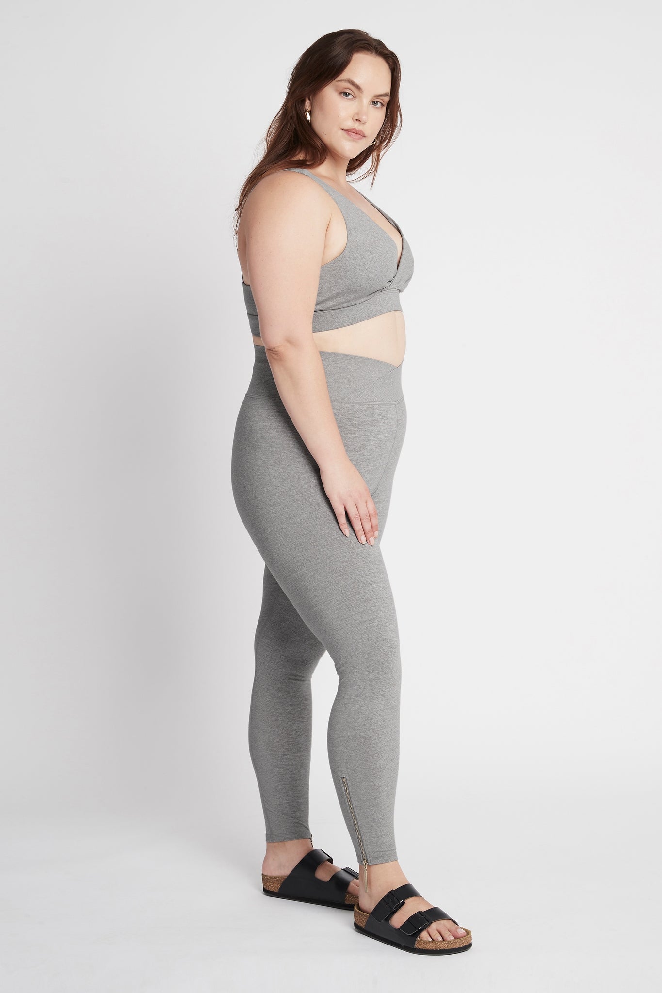 size: 16