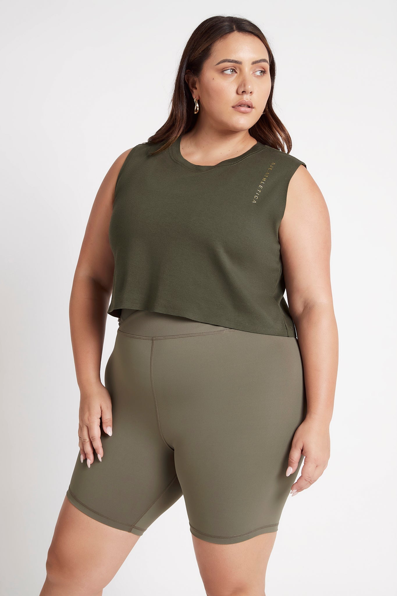 size: 16