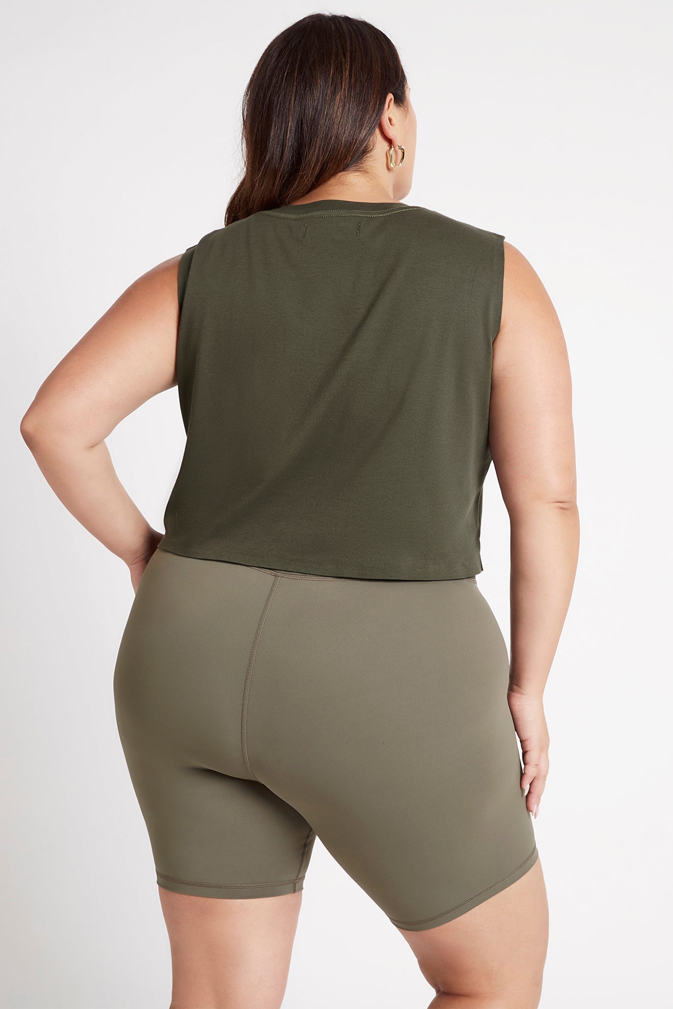 size: 16